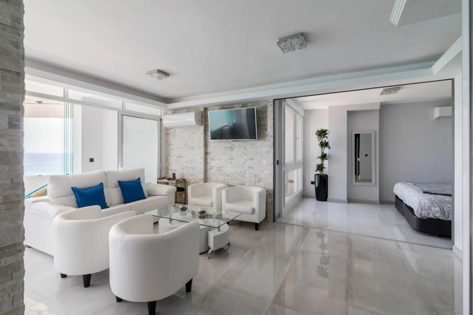 Deluxe Supreme Apartment Malaga